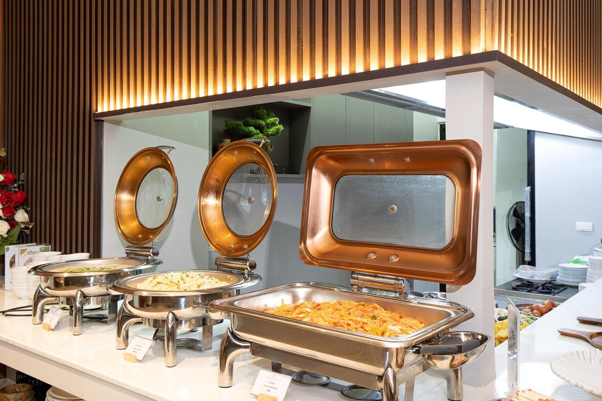 Crystal Srivaree Suvarnabhumi Hotel Ban Khlong Bang Krathiam 外观 照片