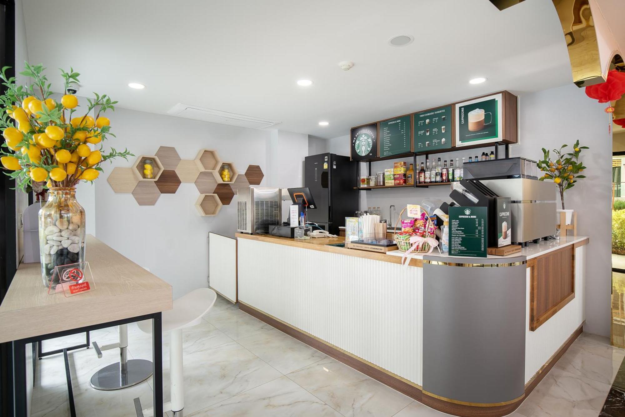 Crystal Srivaree Suvarnabhumi Hotel Ban Khlong Bang Krathiam 外观 照片