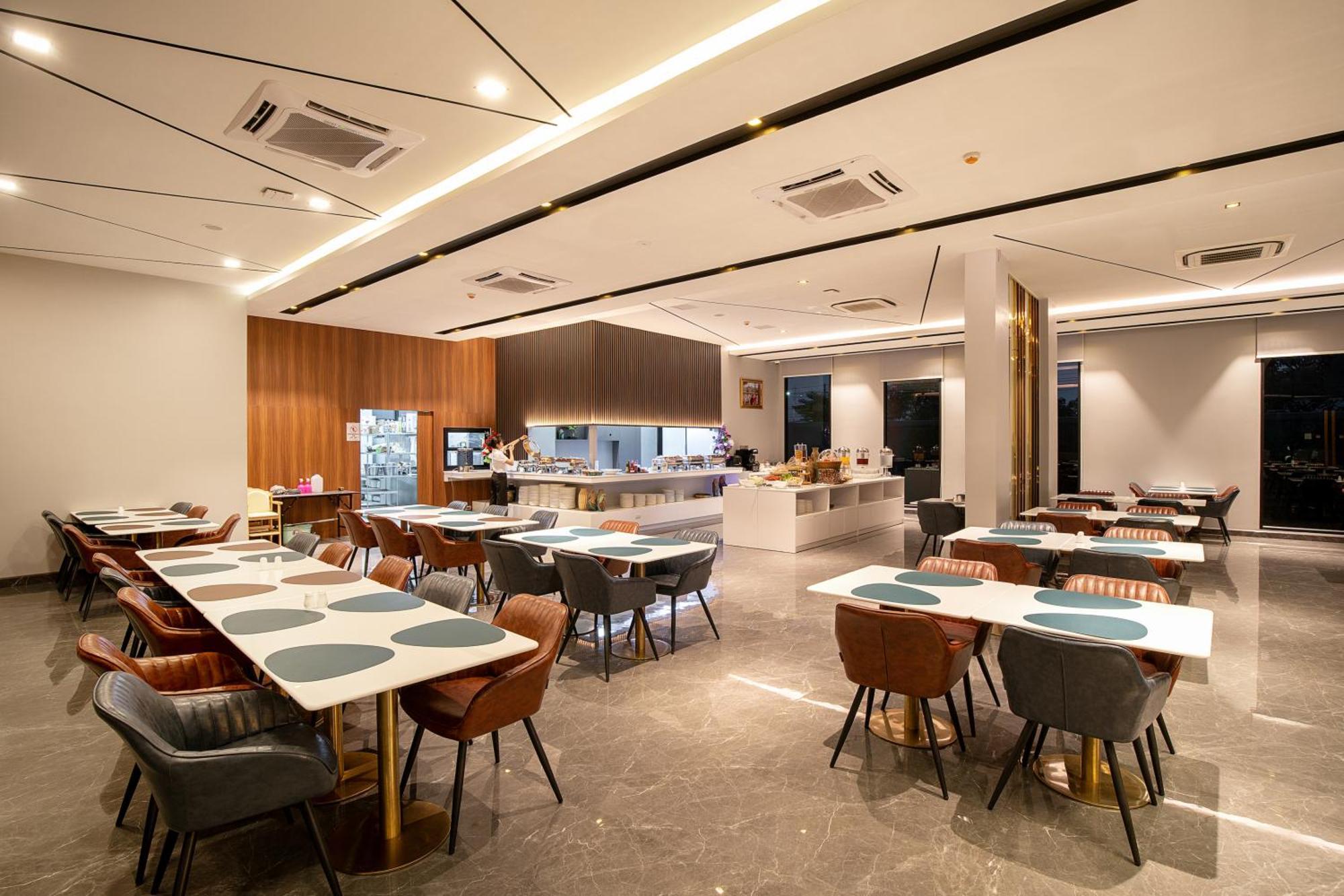 Crystal Srivaree Suvarnabhumi Hotel Ban Khlong Bang Krathiam 外观 照片
