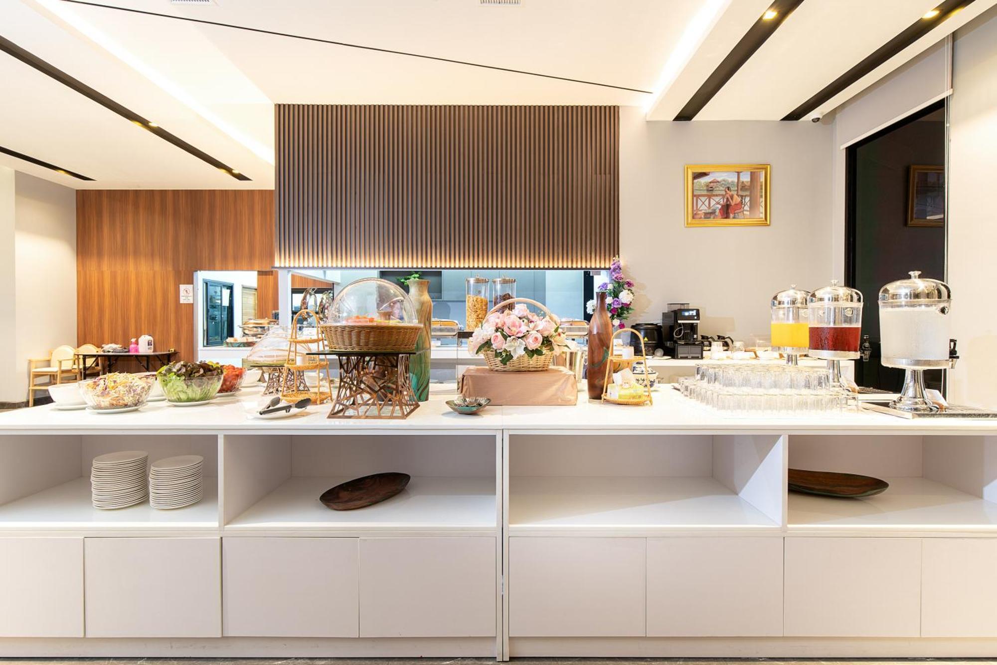 Crystal Srivaree Suvarnabhumi Hotel Ban Khlong Bang Krathiam 外观 照片