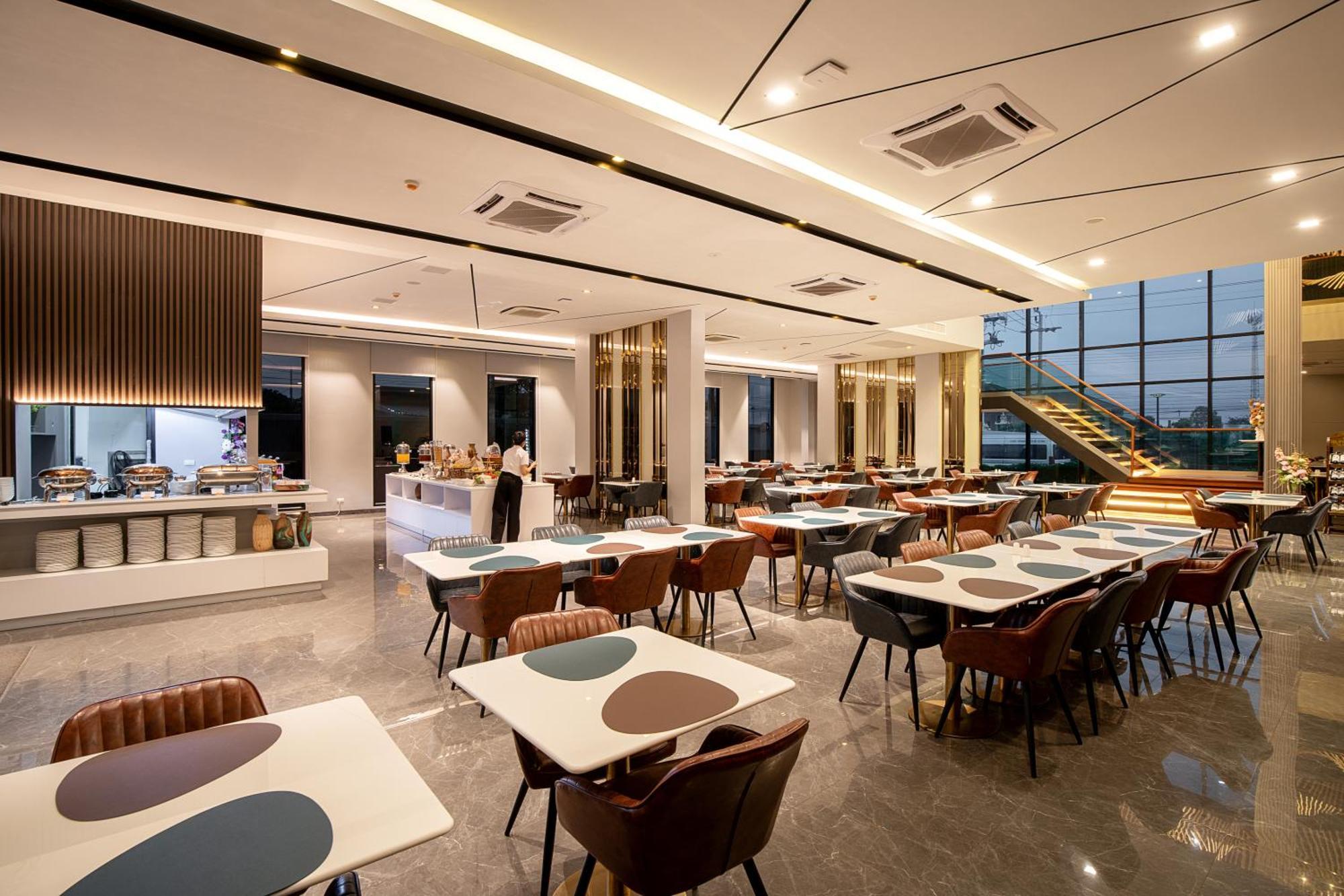Crystal Srivaree Suvarnabhumi Hotel Ban Khlong Bang Krathiam 外观 照片