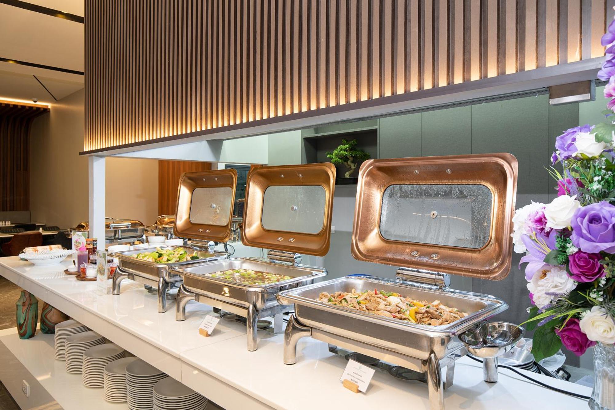 Crystal Srivaree Suvarnabhumi Hotel Ban Khlong Bang Krathiam 外观 照片